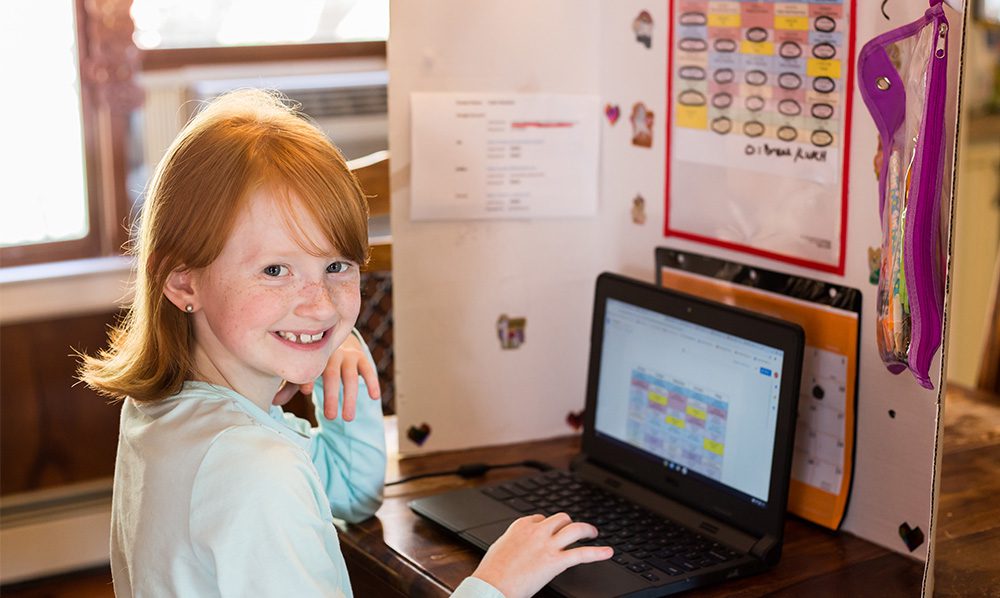 Child on home computer