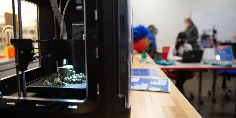 3D printer printing an octopus